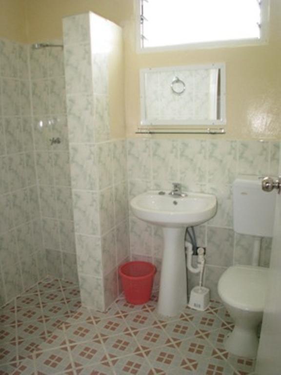 Red Mansion Comfort Inn Honiara Zimmer foto